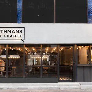 *** Hotel Earthmans Dotombori Japan